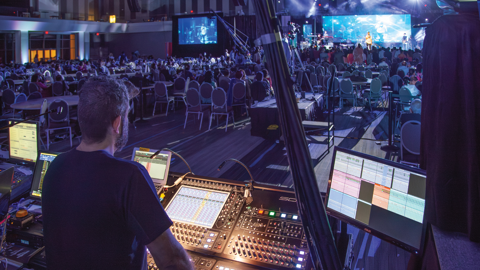 How Show Engineers Manage Real Time Failovers