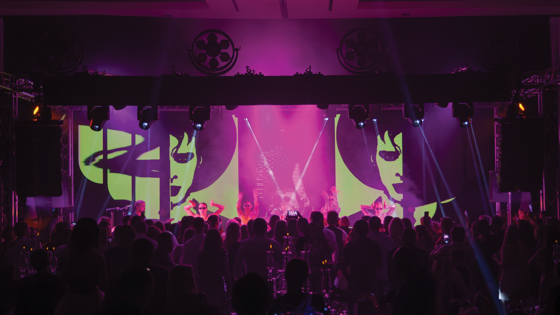 Where To Position Audio Monitors For Clear Presenter Feedback