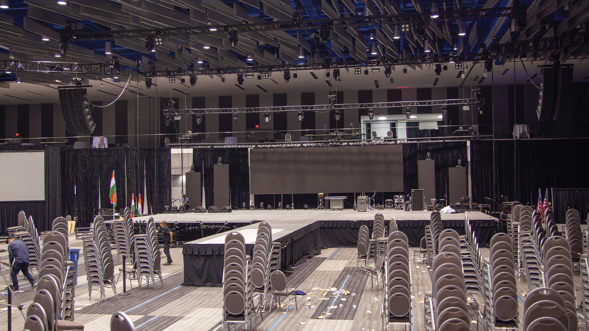 Behind the Scenes: AV Challenges for Large Concert Venues